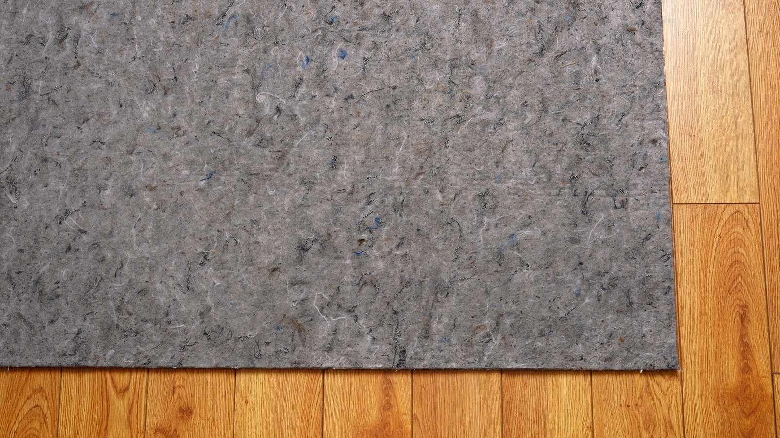 Area rug | Mills Floor Covering