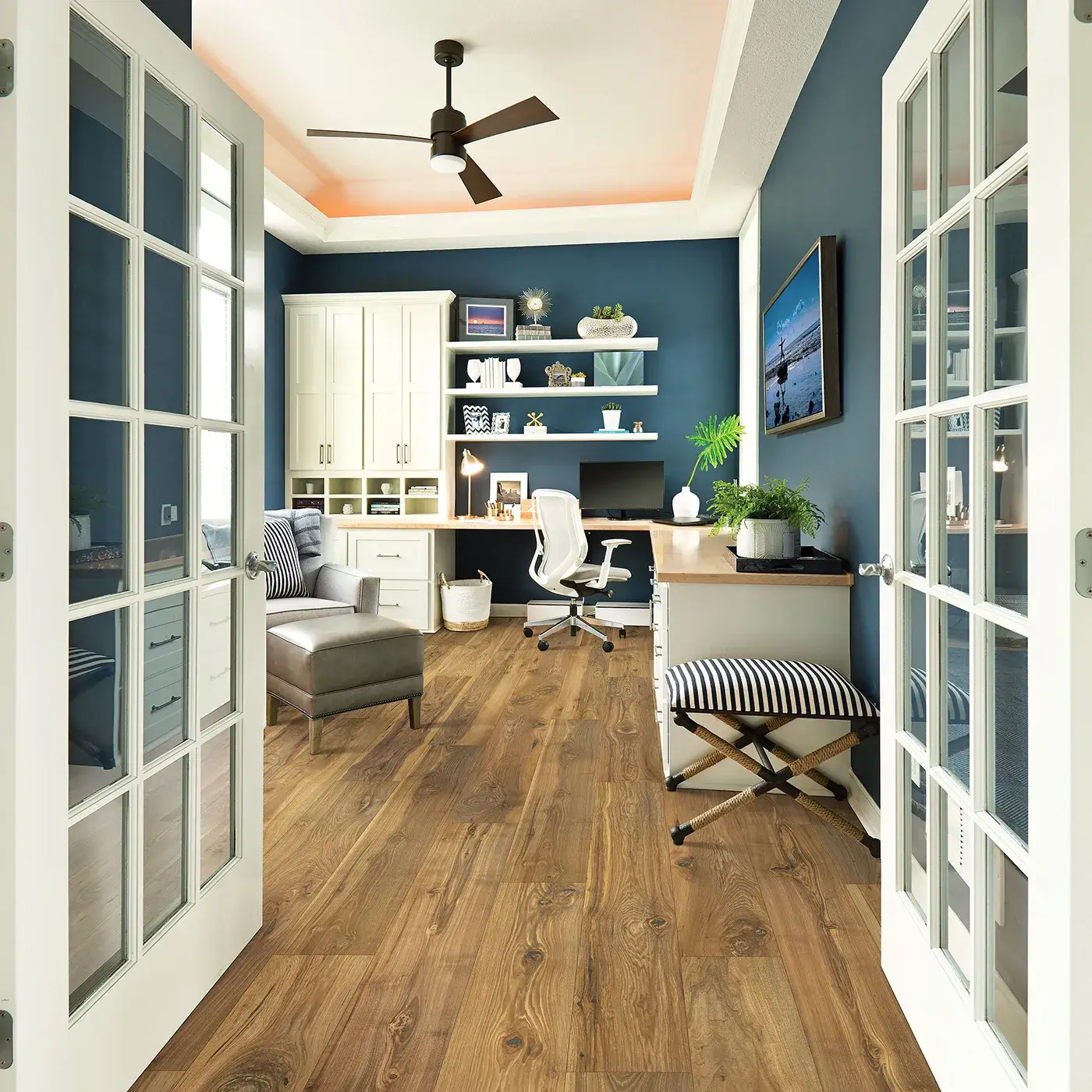 laminate-gallery-img (7) Mohawk Laminate Flooring in home office | Mills Floor Covering