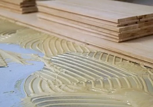 imgi_5_DuringHardwoodInstall-1-landscape